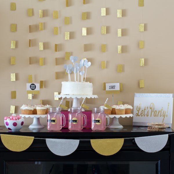 5 Ways To Add Glitter To Your Party With Duck Tape