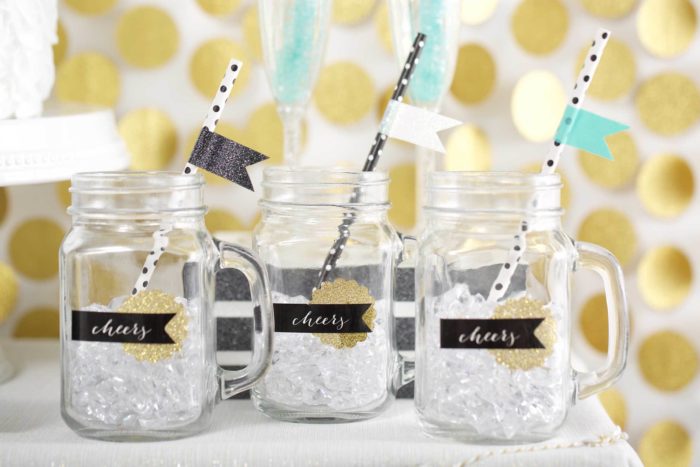 Straw toppers made decorated with washi tape.
