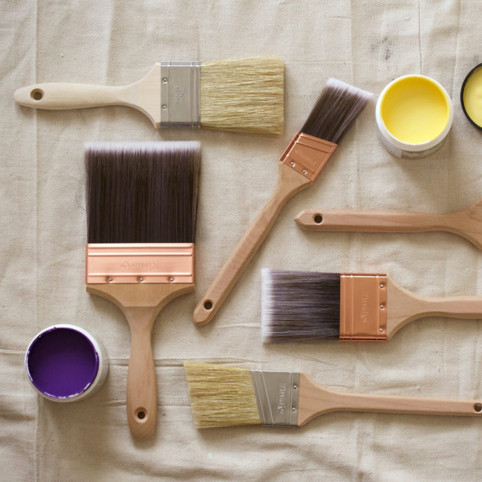 An assortment of paint brushes